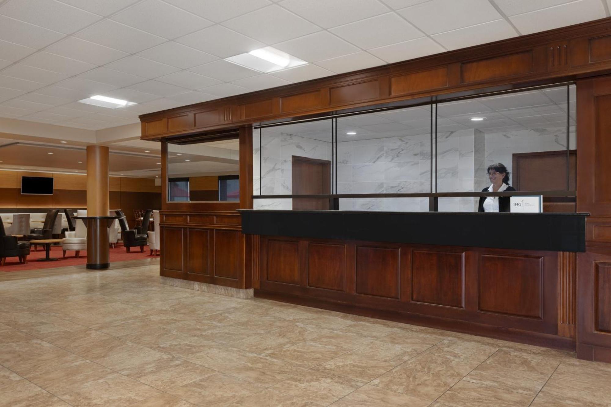Holiday Inn Des Moines-Airport Conf Center By Ihg Екстер'єр фото