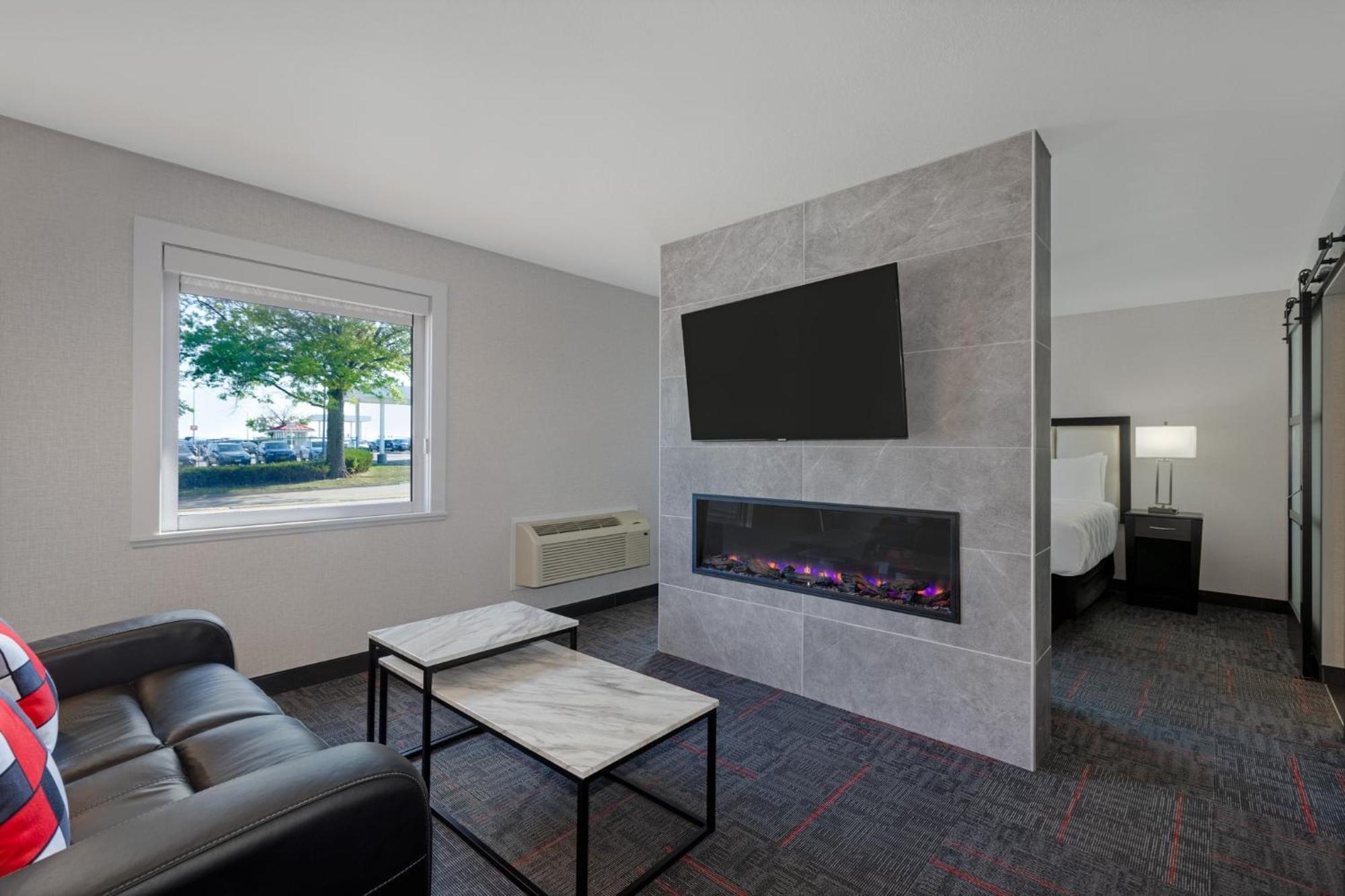 Holiday Inn Des Moines-Airport Conf Center By Ihg Екстер'єр фото